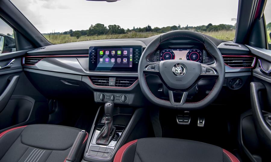 Торпедо Skoda Kamiq Monte Carlo 2020 года  (UK) (фото 35 из 36)
